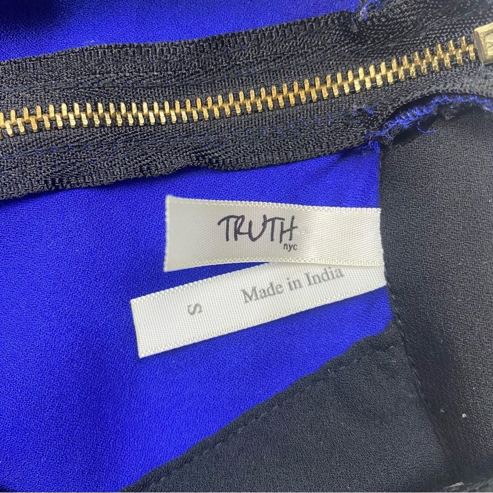 Truth Black and Blue‎ Blouse - Picture 3 of 5